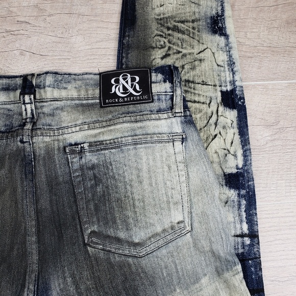 NWT! Rock & Republic Terror Blue Grunge Jeans - Picture 7 of 8